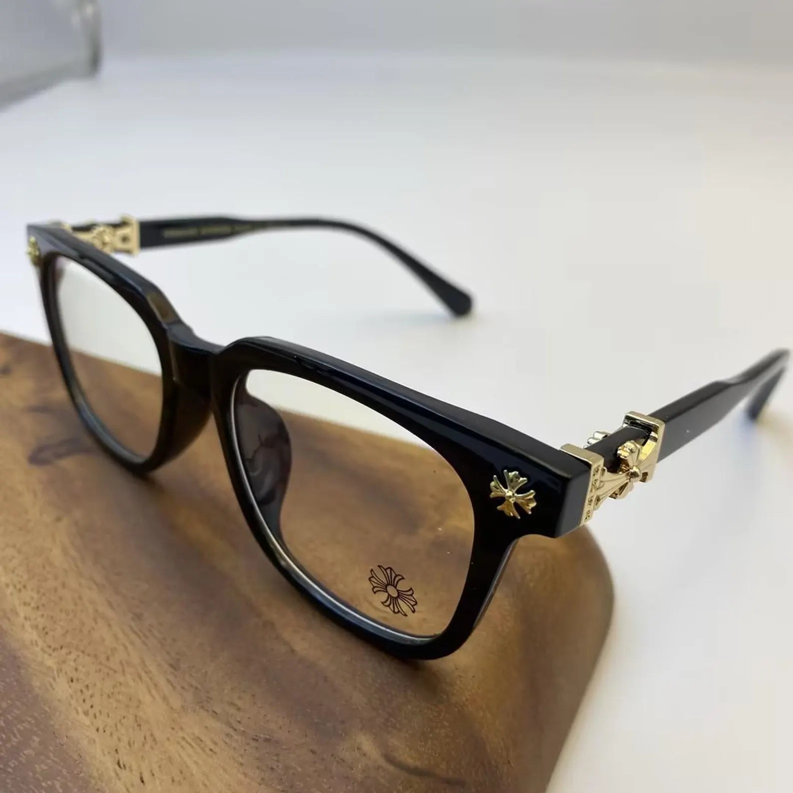 CHROMY Frames Black/Gold