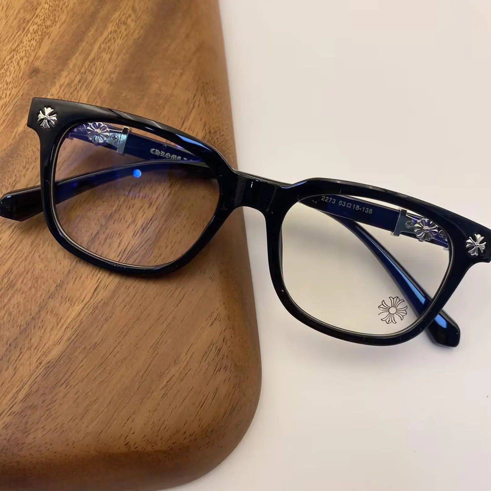 CHROMY Frames Black