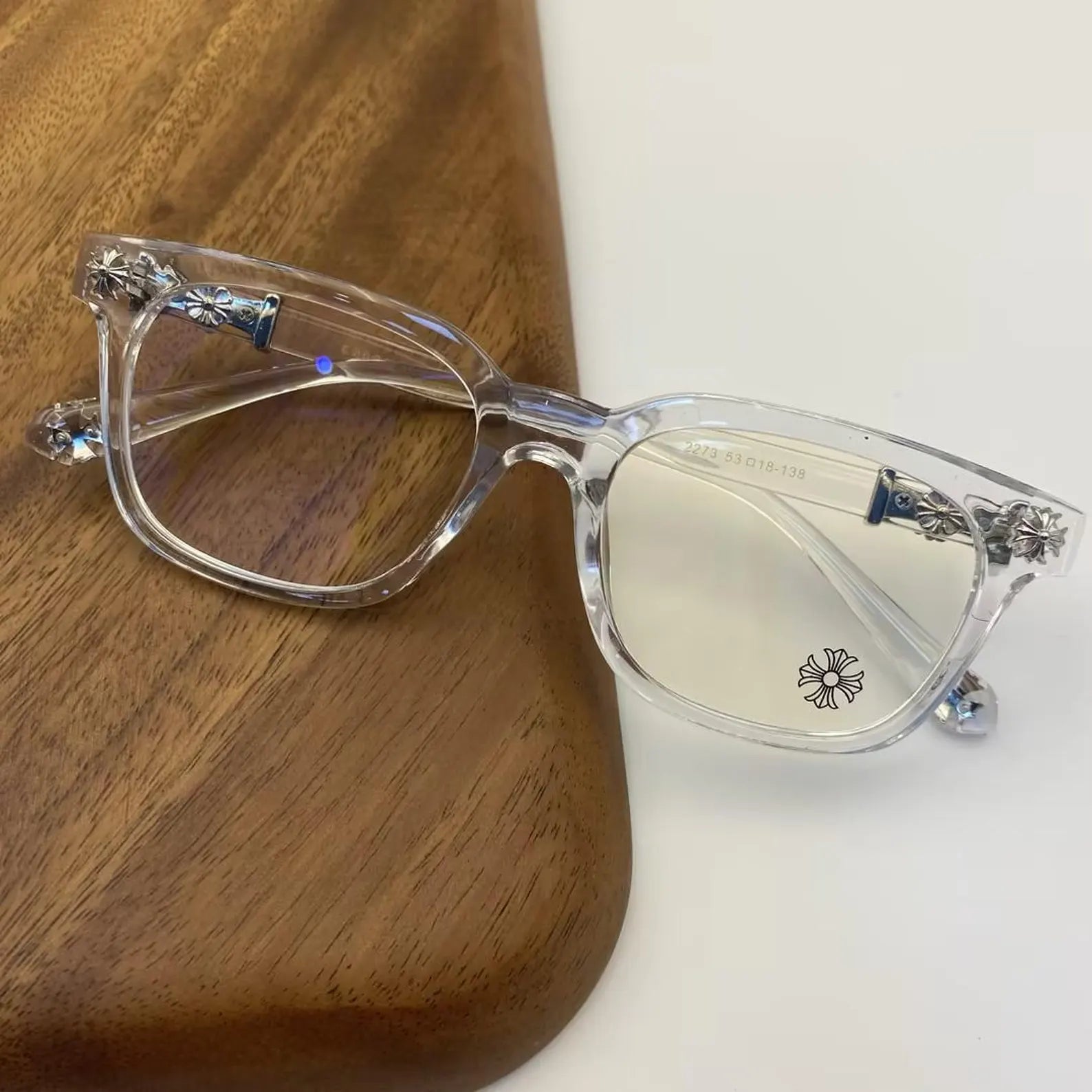 CHROMY Frames Clear